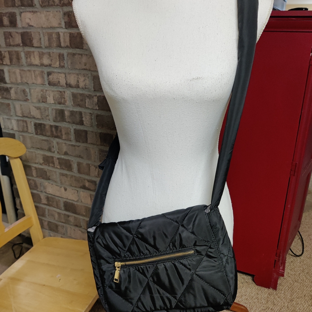 Urban Fit By Urban Expressions Black Quilted Crossbody Bag